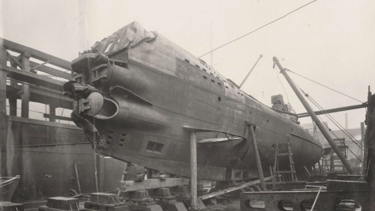 Amazing Images The Sinking And Raising Of U Boat 110 Rare Glimpse Inside A Wwi U Boat