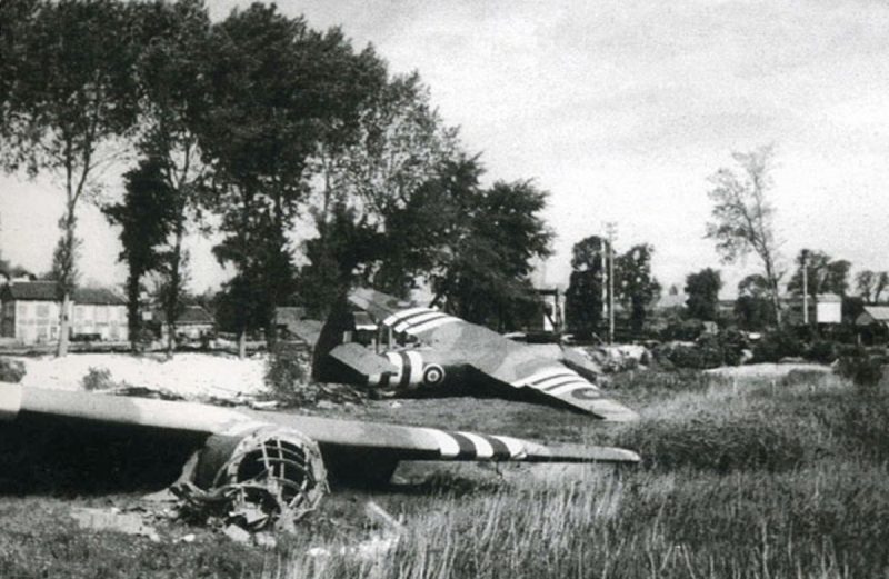 D Day Invasion Stripes In Images