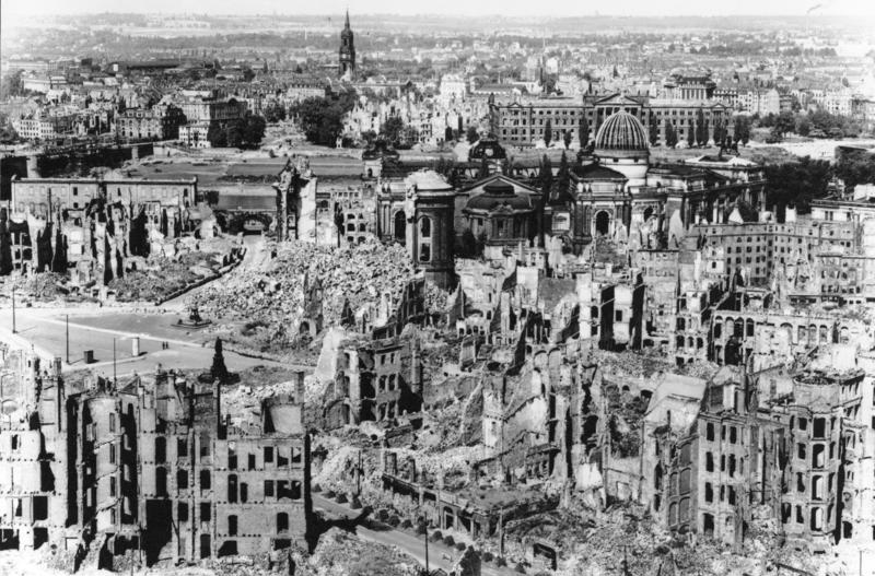 Dresden Pays Its Respect to the Victims of the 1945 Allied Firebombing ...