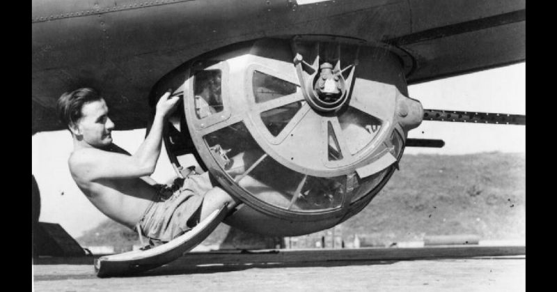 The Human Bomb – Jumped From Stricken B-17 Without A Parachute And Survived