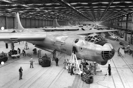 Convair B-36 Peacemaker - The Billion Dollar Blunder?