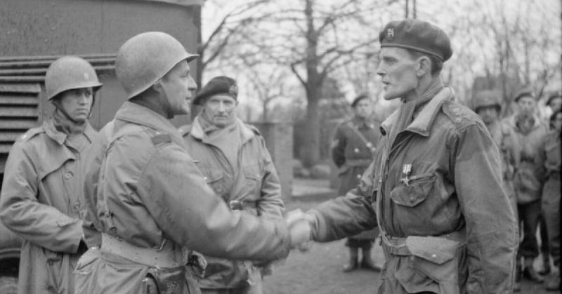 James Hill: Highly Decorated WW2 Paratrooper Who Fought On ...