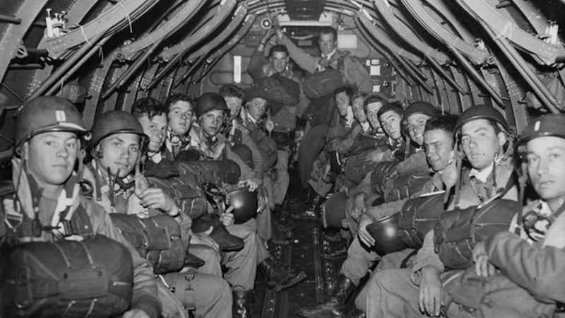 20161110_225412_347797_d-day-paratroopers - WAR HISTORY ONLINE