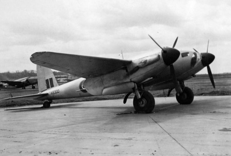 34 Pictures of the Best Warbird of WWII - De Havilland Mosquito