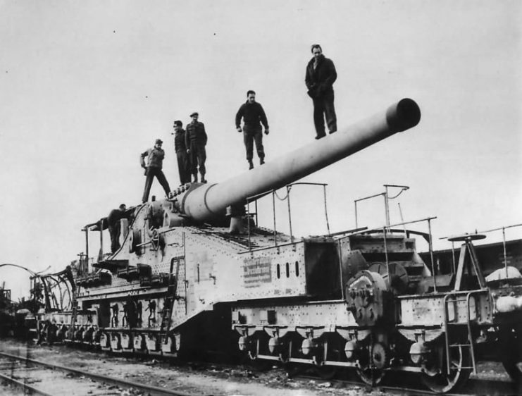 Artillery Beasts Railway Guns In 33 Pictures