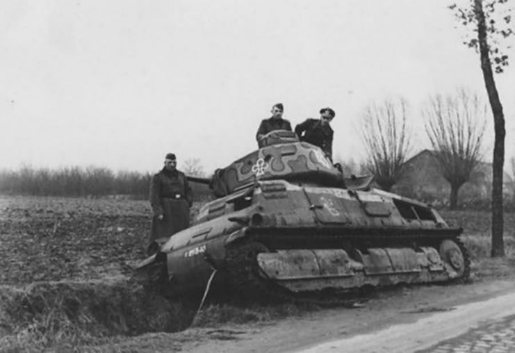 A Stubborn Defender - French Somua S35 Tank in 25 Photos