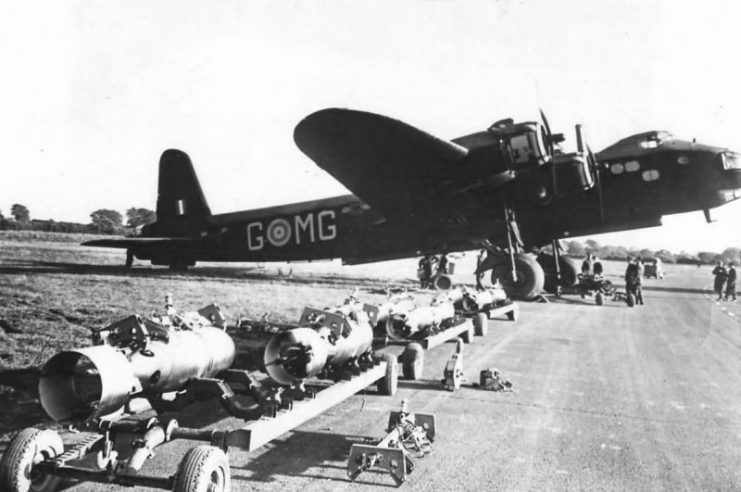 Underappreciated but Not Forgotten - The Short Stirling Bomber in 25 Photos