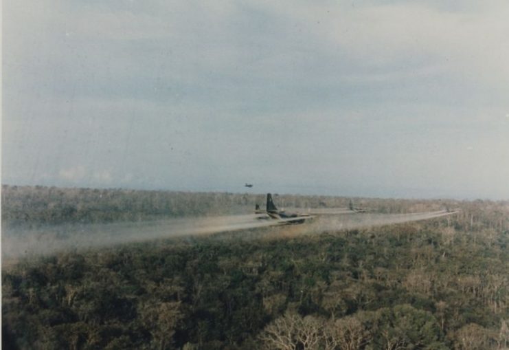 Agent Orange Its Effects Still Haunt Veterans Their Children Today Fascinating Images