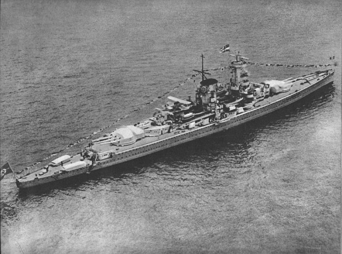 Pictures: Life And Death Of The German Heavy Cruiser Admiral Graf Spee ...