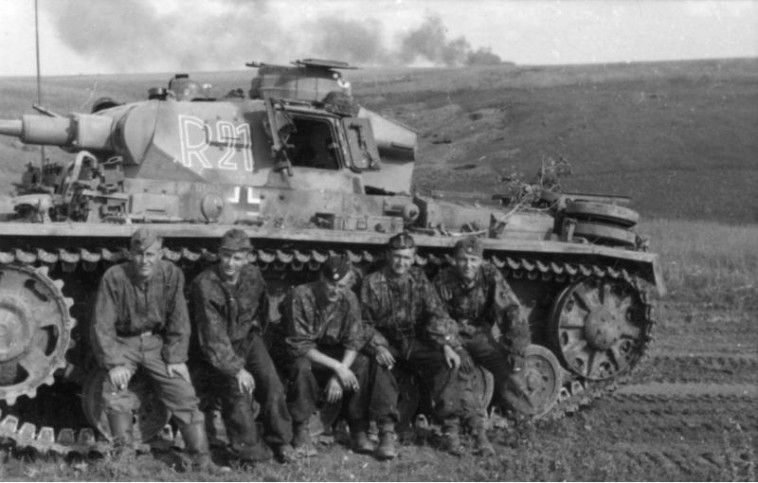 Kursk - The German Pictures Of The Biggest Tank Battle In History | War ...