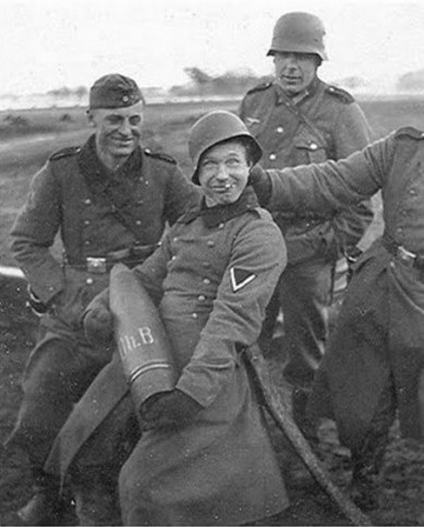 27 of the Funniest and Weirdest Pictures Of WWII | War History Online