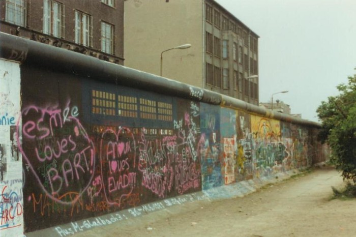 The Berlin Wall, Haunting Pictures Of A Divided City  War History Online