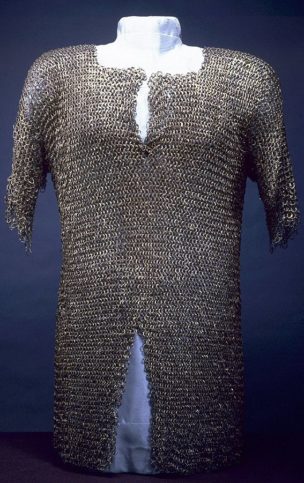 7 Types of Medieval Armor - From Quilted Cloth to Full Steel Plate ...