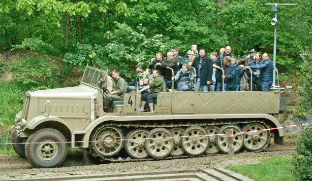 Militracks: The Largest Gathering Of German World War Ii Vehicles 