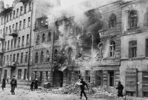 22 Remarkable and Rare Photos of the Siege of Leningrad! | War History ...