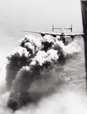 The Exploits of the Fifteenth Air Force In 13 Stunning pictures! | War ...