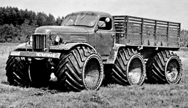 Mental Soviet Cold War Experimental Off-Road Vehicles - 39 Wacky Photos ...