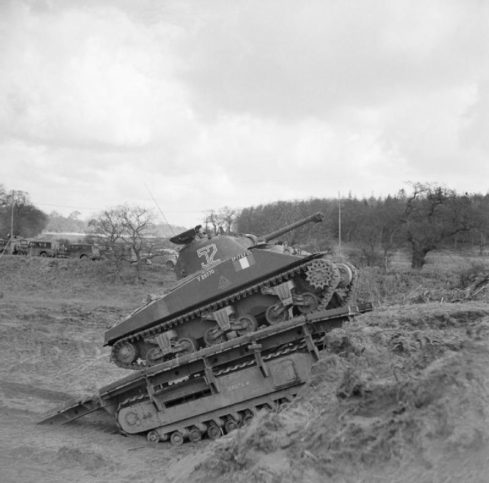 30 Vintage WW2 Pics - The Awesome Modified Allied Tanks Used At The D ...