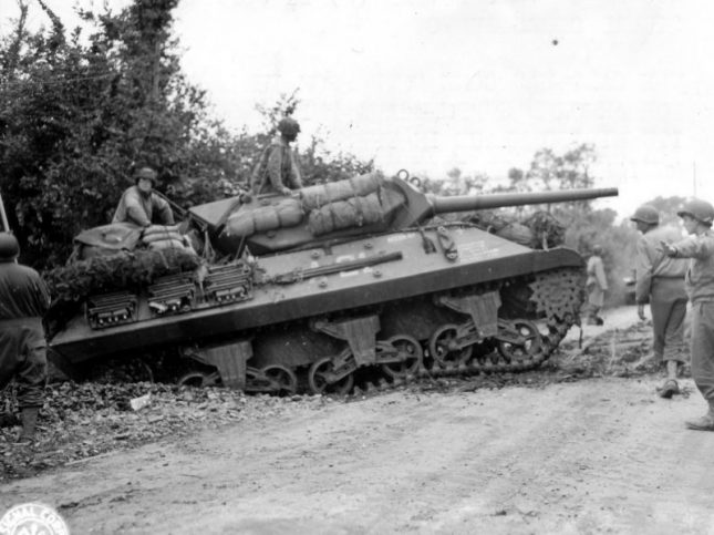 34 Brilliant Images of the VERY Effective M10 Tank Destroyer | War ...