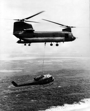 The 'Huey' - Legendary Workhorse of Vietnam War in 30 Pictures | War ...