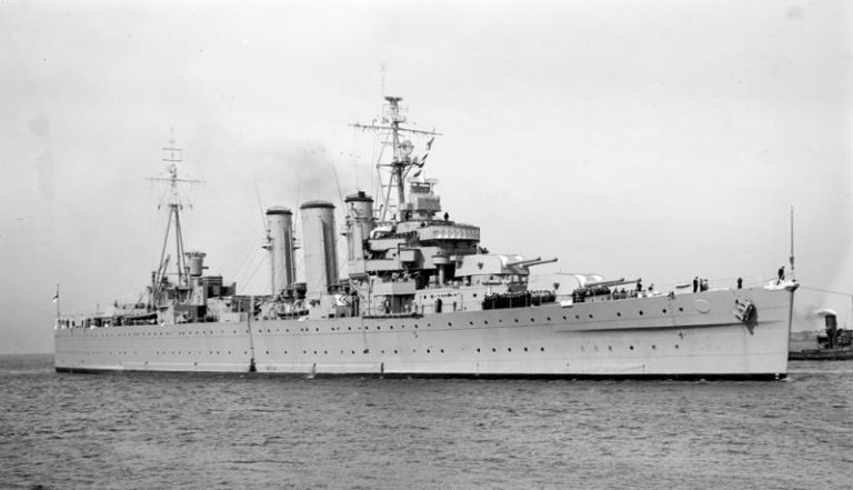 Always in Action - The HMAS Australia II with Amazing Photos | War ...