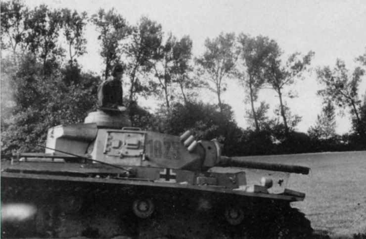 Turning Up the Heat - 26 Photos of the Flammpanzer II/III Flame-Thrower ...