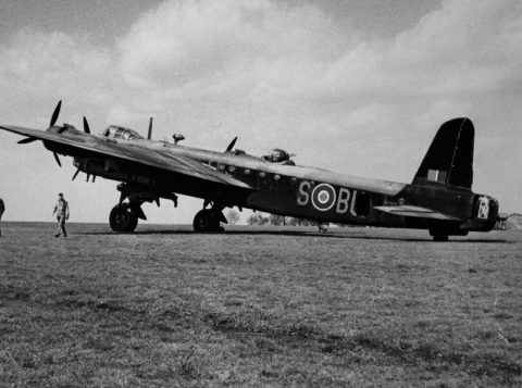 Underappreciated but Not Forgotten - The Short Stirling Bomber in 25 ...