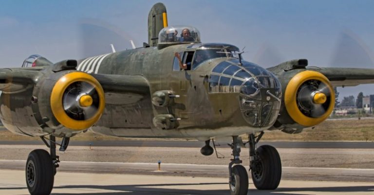 B-25 Mitchell Bomber - Photos And Videos | War History Online