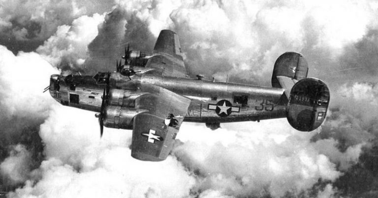 B-24 Pilot Turned Spy Saved 1,000 US POWs From a Grim Ending at Soviet ...