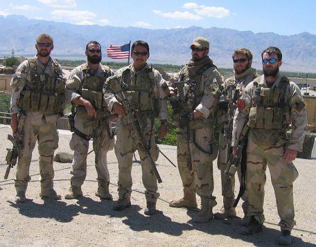 Four US Navy Seals Vs 200 Taliban Fighters: Marcus Luttrell - Lone ...