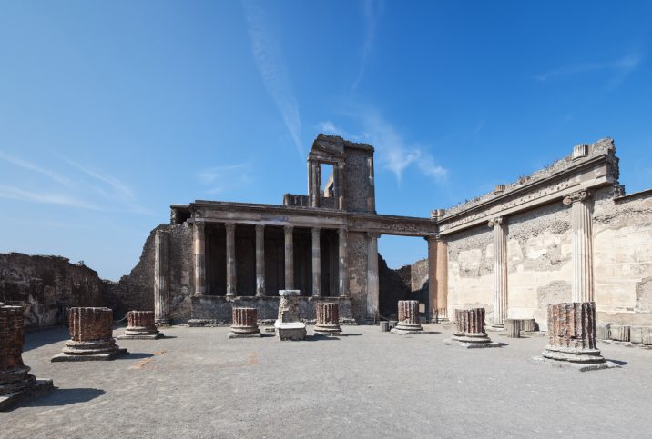 Unexploded WW2 Bombs Beneath The Ruins of Pompeii | War History Online