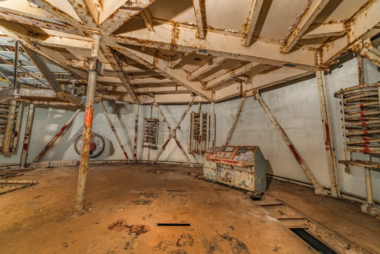 Abandoned Nuclear Missile Complex in Arizona For Sale $400,000 | War ...