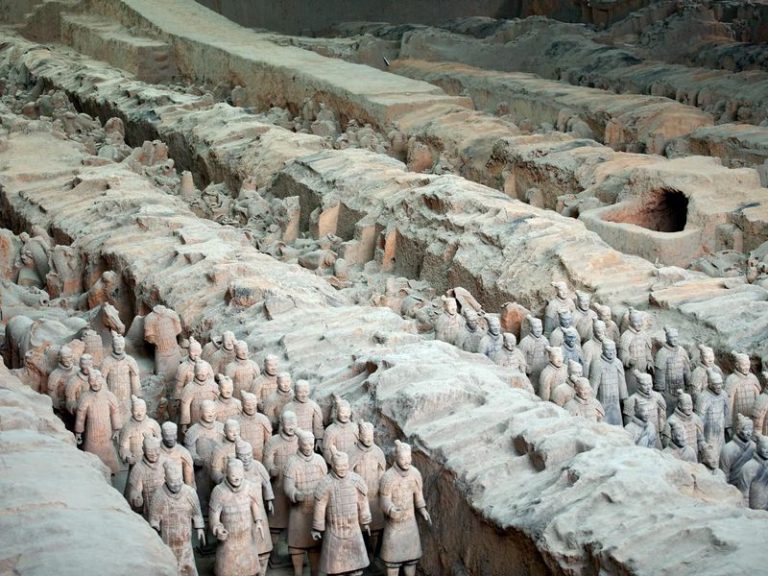 More Terracotta Warriors Found at Ancient Chinese Burial Site | War ...