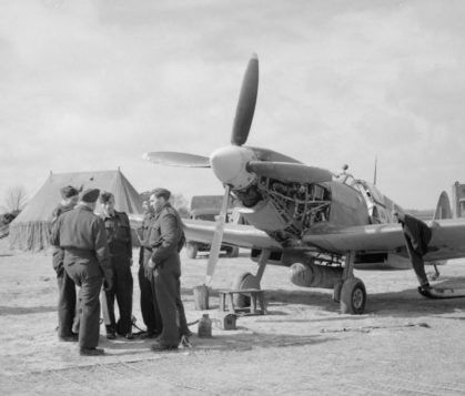 Then the Americans Arrived, British Airfields During the 1940s | War ...