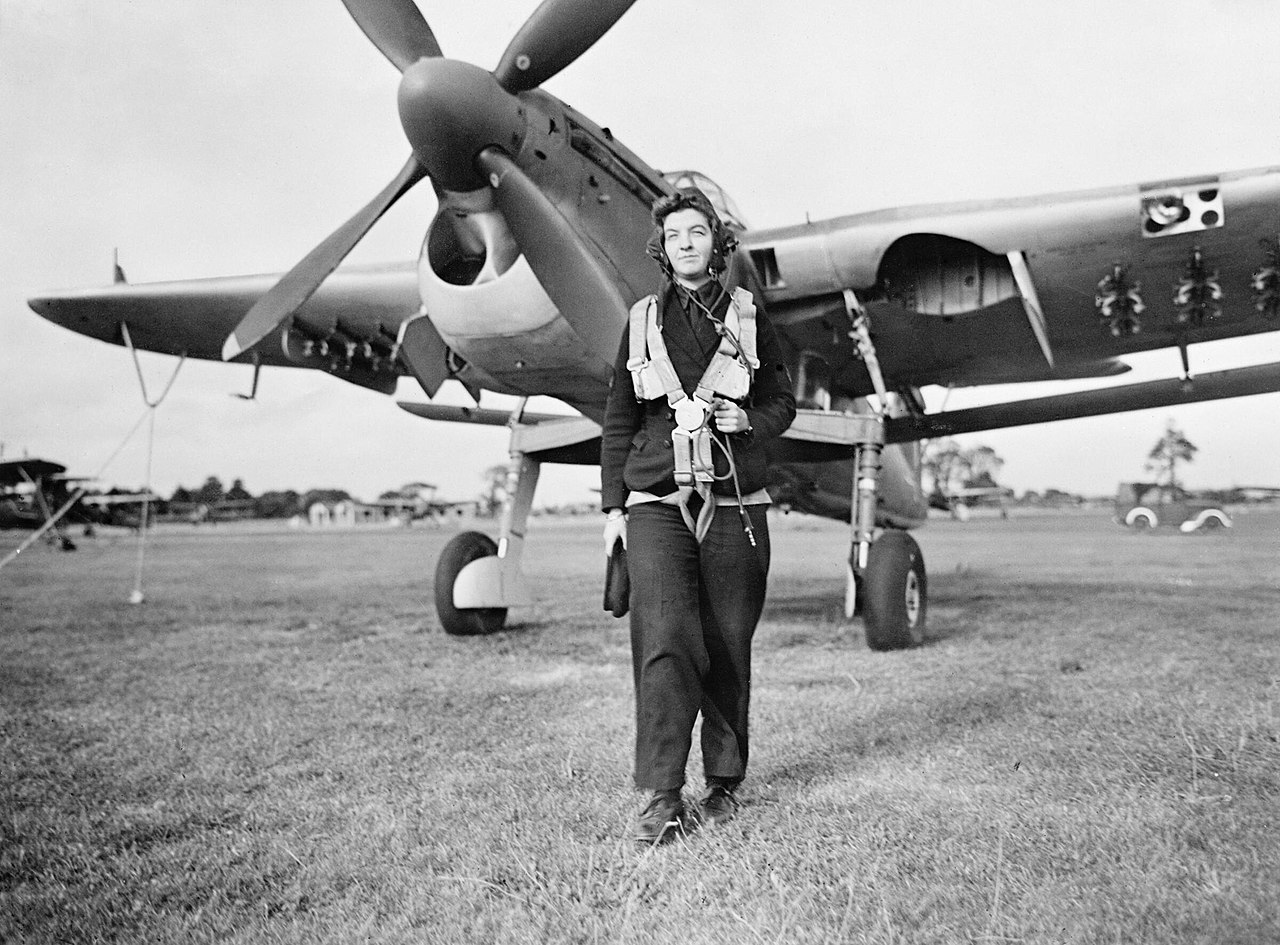 Then the Americans Arrived, British Airfields During the 1940s | War ...