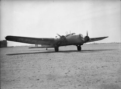 Then the Americans Arrived, British Airfields During the 1940s | War ...