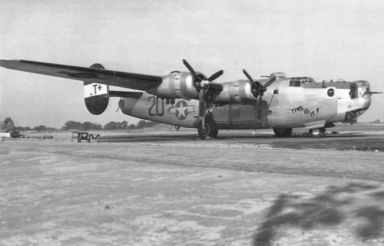 Then the Americans Arrived, British Airfields During the 1940s | War ...