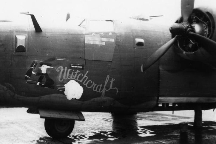 Fantastic Pictures of the B-24 Witchcraft Throughout Her Unique Career ...