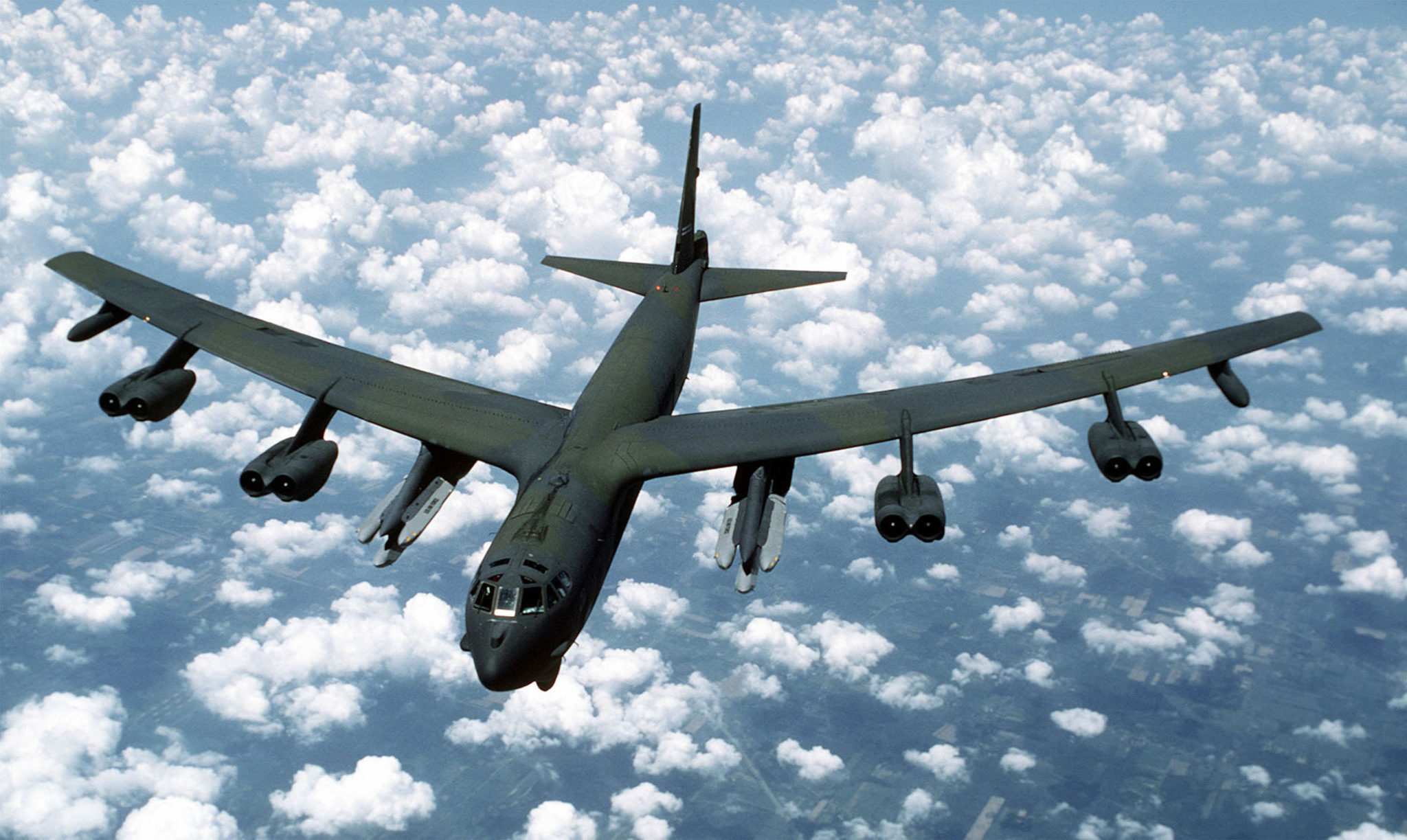 Boeing Gears Up to Replace B-52 Engines