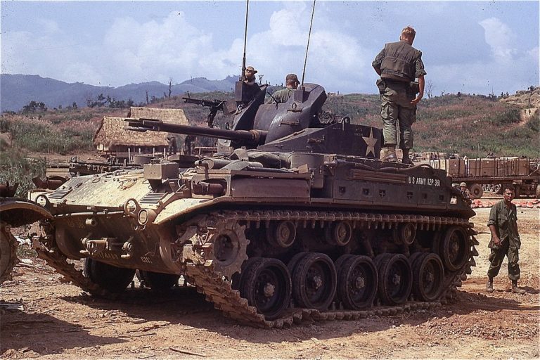 The M42 Duster Played A Crucial Role in Vietnam | War History Online