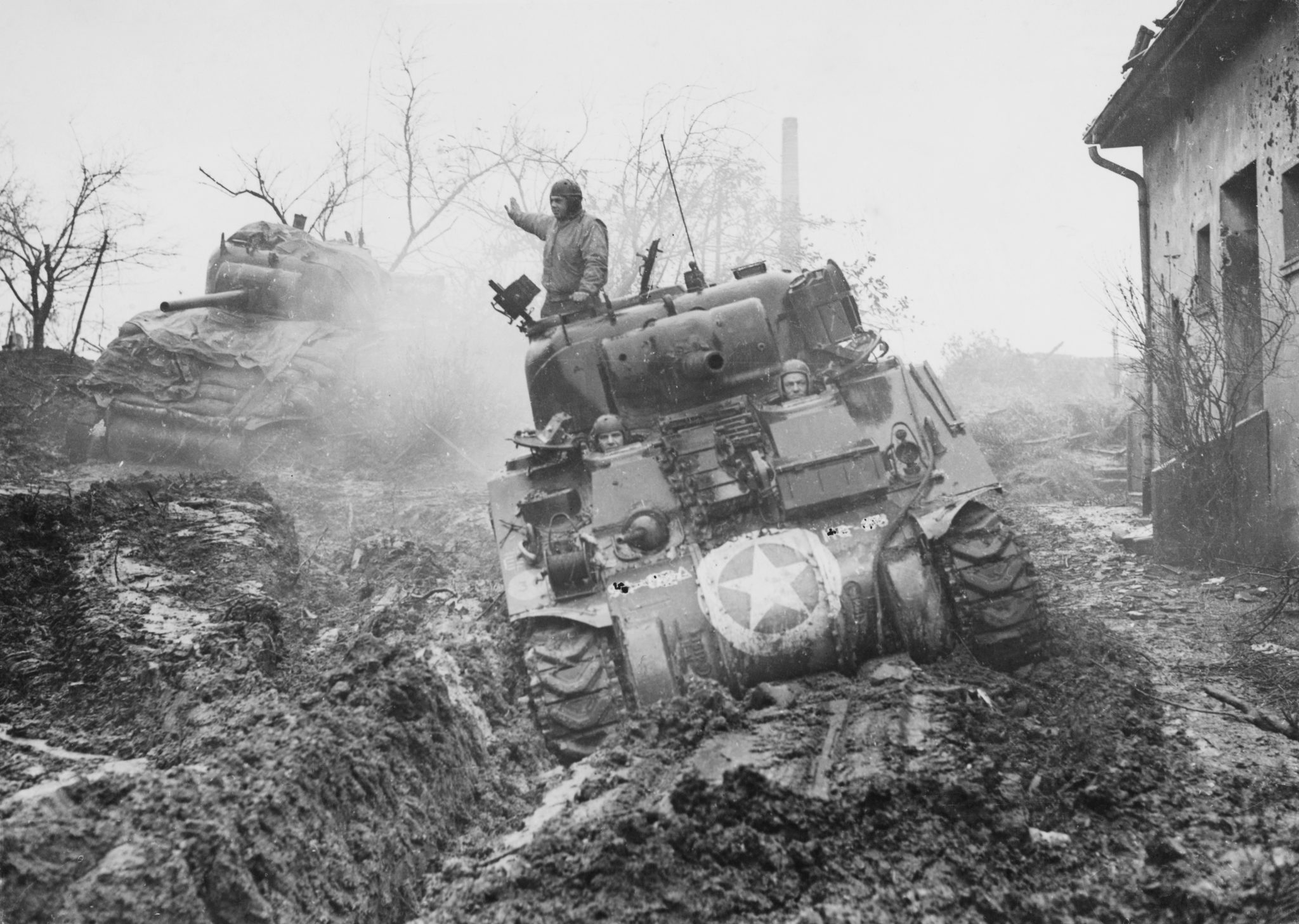 The Sherwood Rangers' Road to Victory: From Horseback To Tanks In A ...