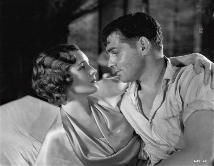 Mary Astor and Clark Gable as Barbara "Babs" Willis and Dennis Carson in 'Red Dust'