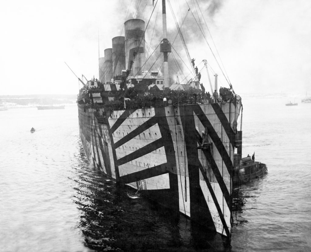 The Titanic's Sister Ship Took Out a German U-boat in World War I | War ...