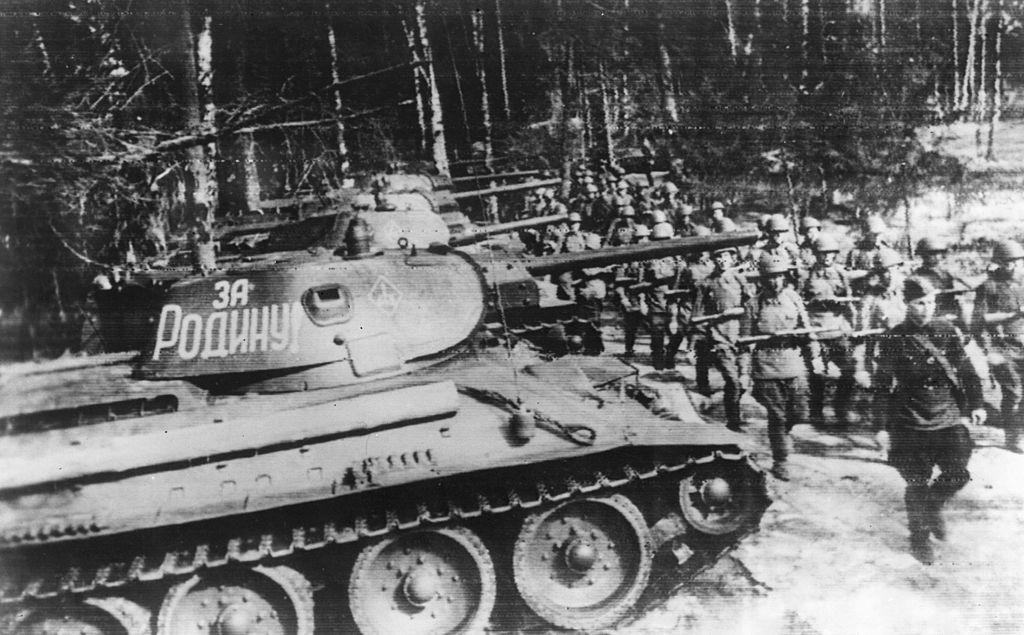 Tank Ramming Was a Dangerous Tactic Used By the Red Army During WWII ...