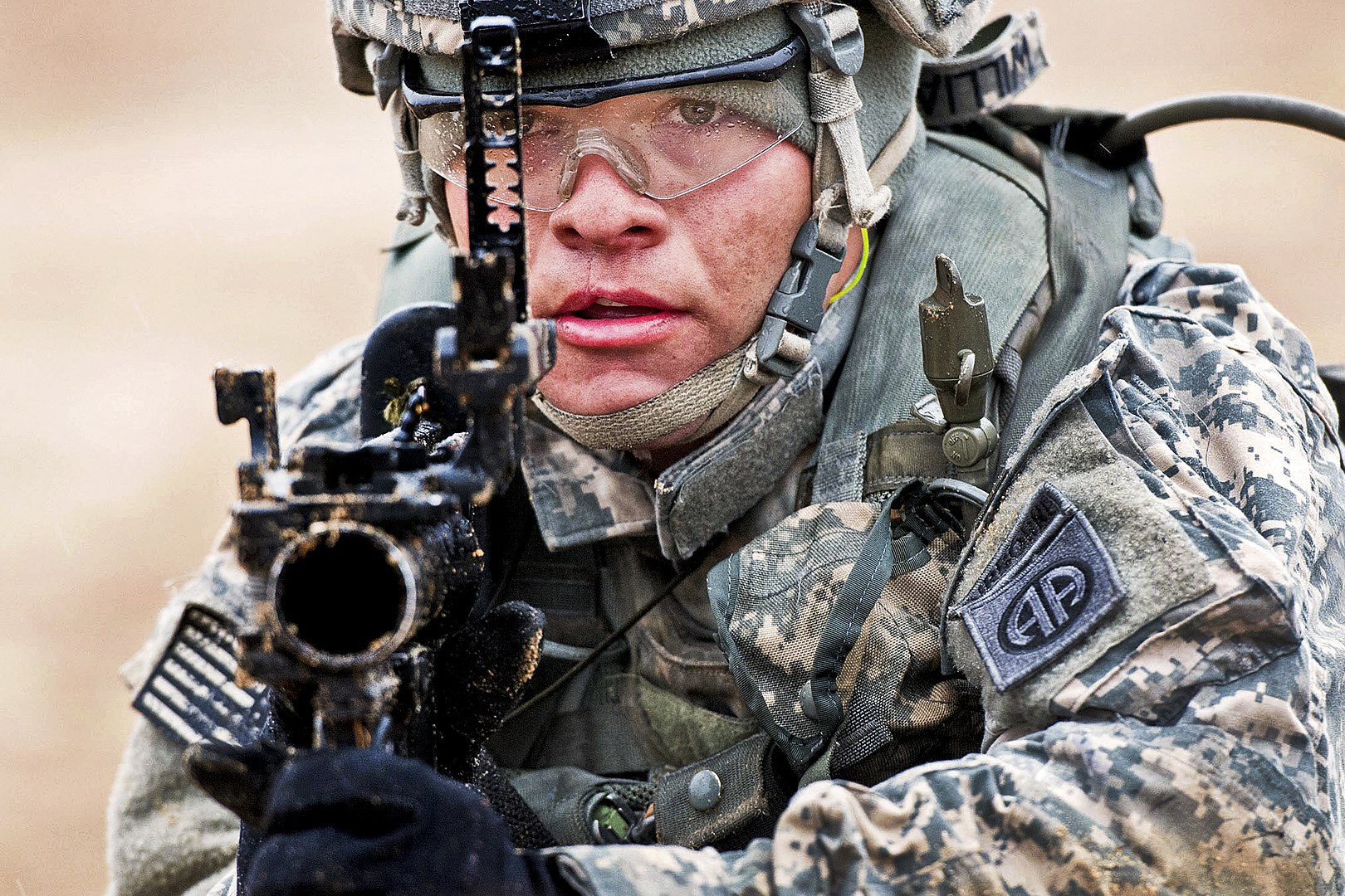 The M320 Grenade Launcher is a Serious Step-Up From the M203 | War ...