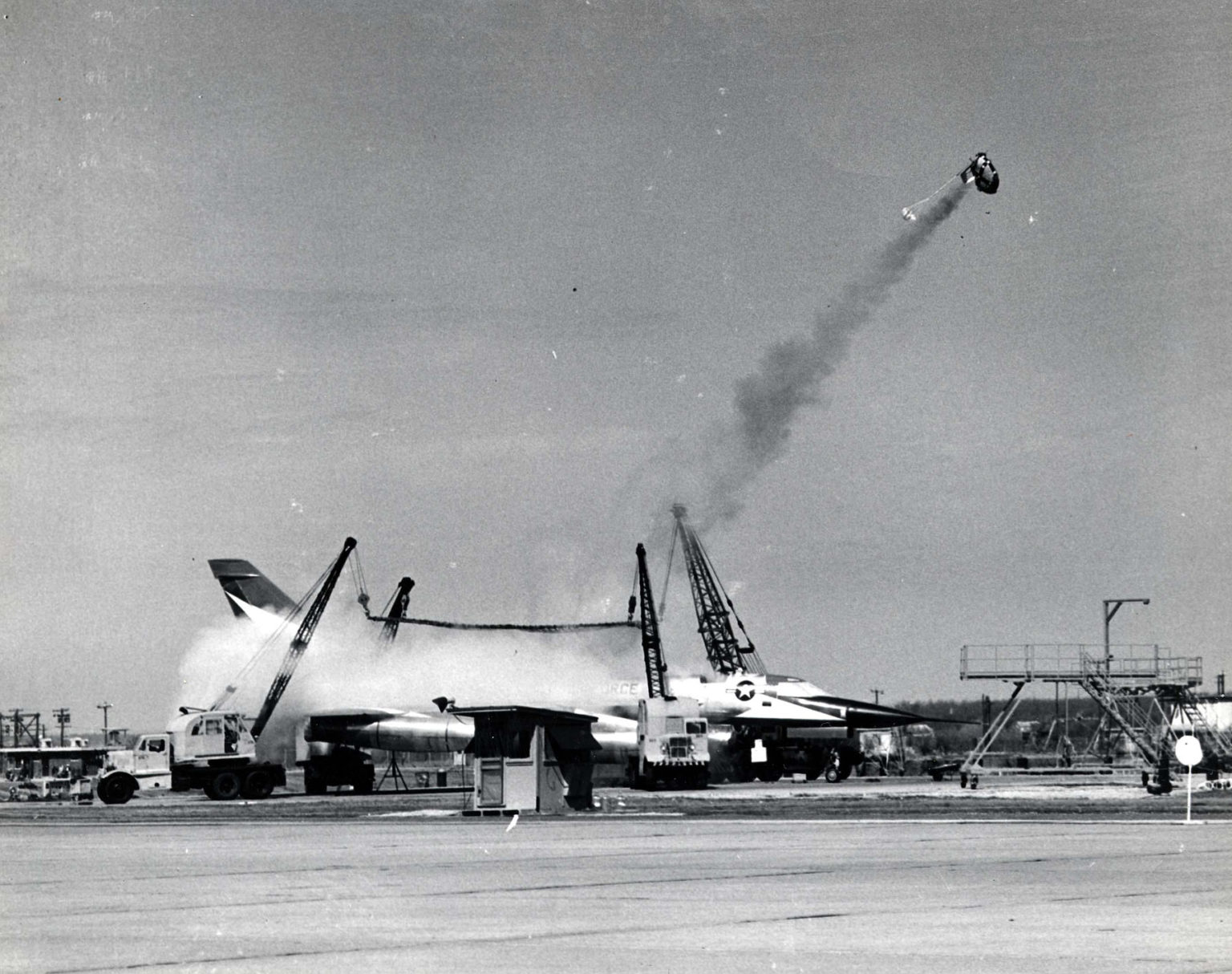 Convair B-58 Hustler: The First Operational Bomber To Reach Mach 2 ...