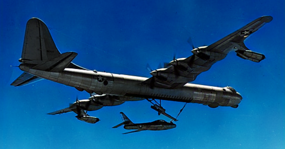 FICON Project: When The US Air Force Practiced Hooking Smaller Aircraft ...