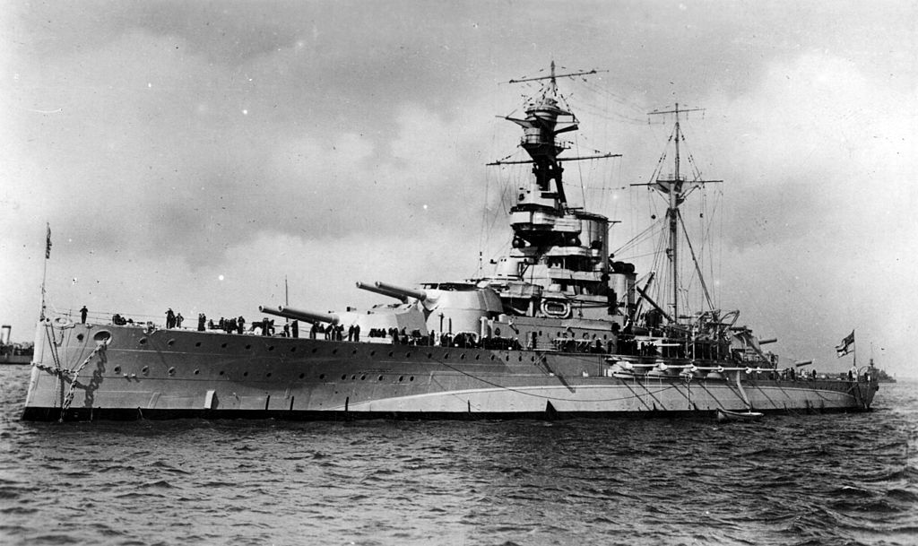 Hms Royal Oak (08): The Royal Navy Battleship That Fought Valiantly 