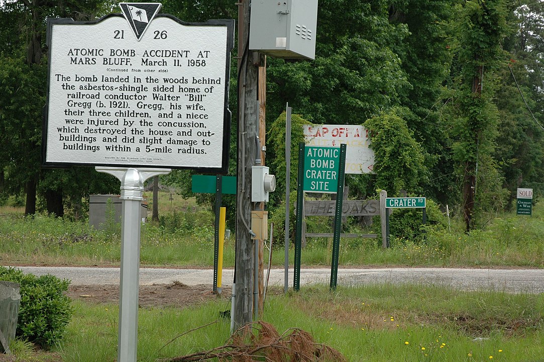 Mars Bluff Incident: The US Air Force Accidentally Dropped A Nuclear ...