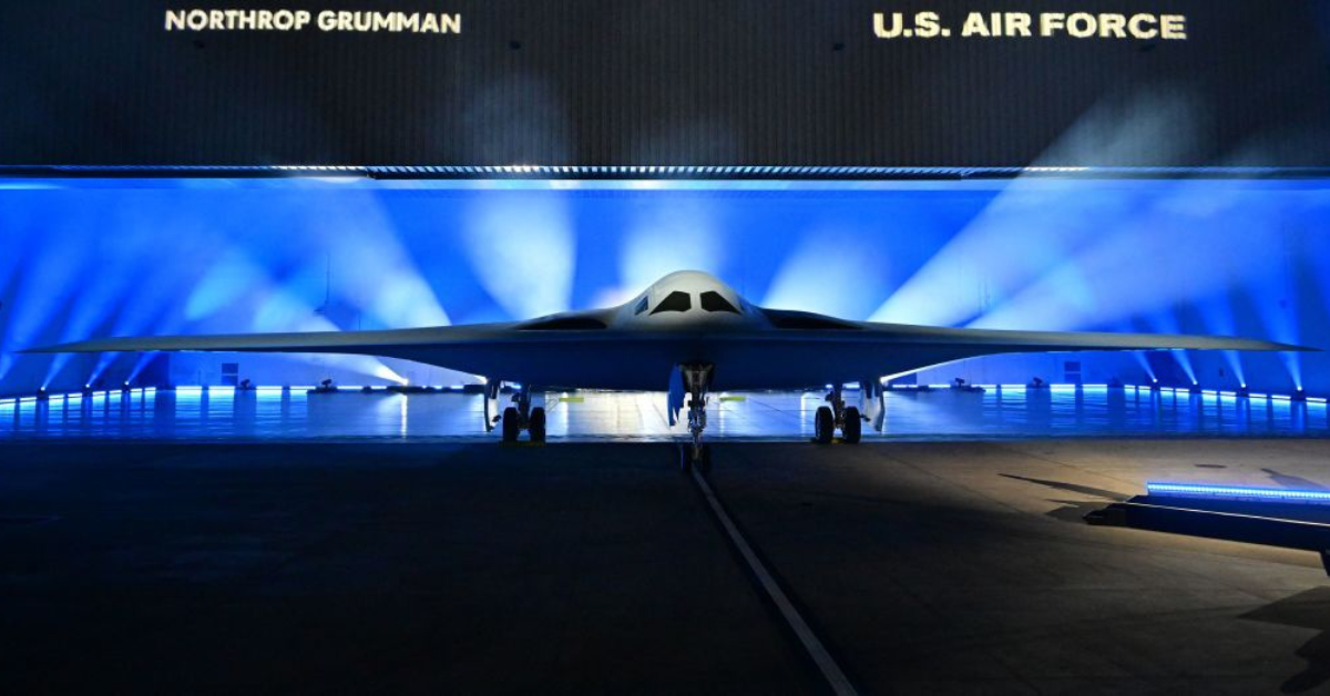 US Air Force, Pentagon Unveil New B-21 Raider Stealth Bomber